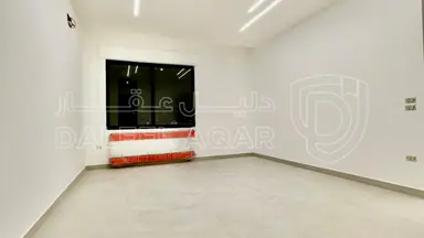شقة في اجمل مواقع حي الصحابة - خلف مدرسة المهارات - 150,000 دأ - صورة NaN